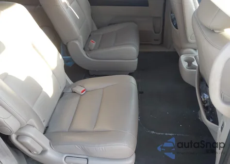 2016 Honda Odyssey Touring/Touring Elite from USA, damaged, VIN 5FNRL5H98GB097507